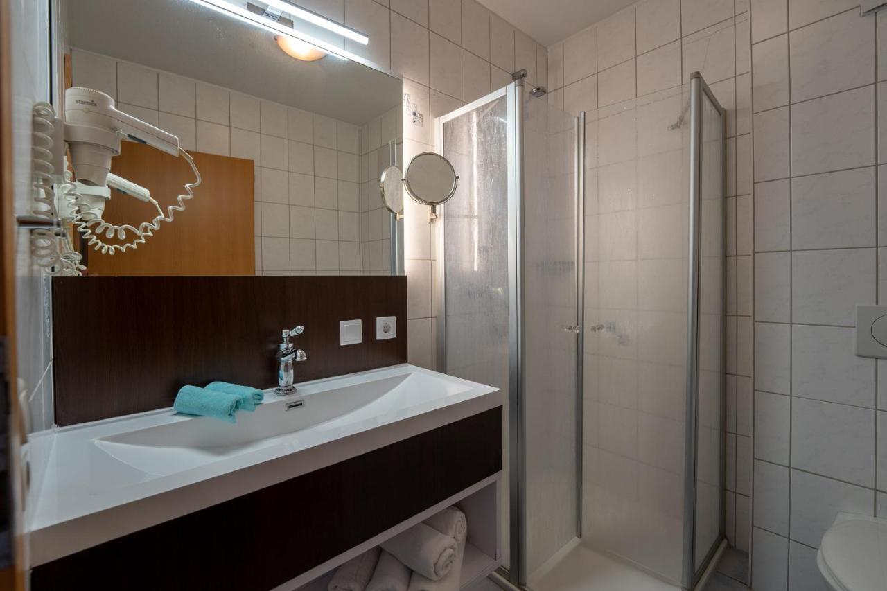Hotel Nordstern Neuharlingersiel Extérieur photo
