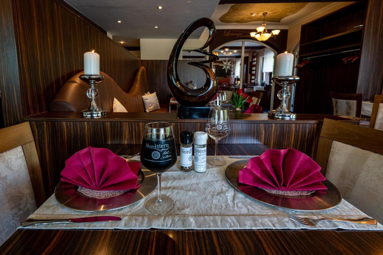 Hotel Nordstern Neuharlingersiel Extérieur photo