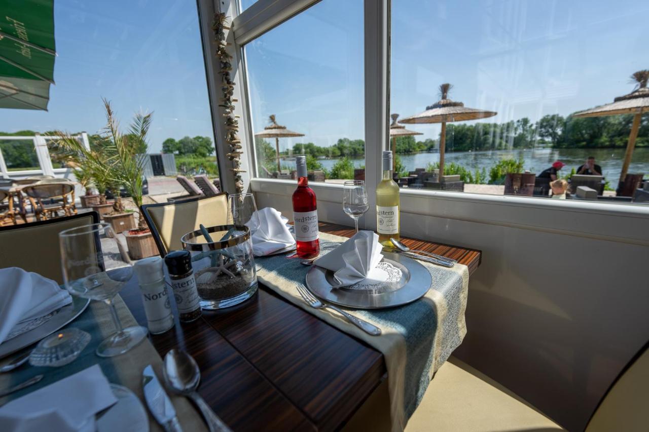 Hotel Nordstern Neuharlingersiel Extérieur photo